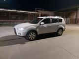 Mitsubishi Outlander 2011 годаүшін7 000 000 тг. в Семей – фото 2