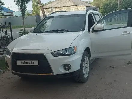 Mitsubishi Outlander 2011 года за 7 300 000 тг. в Семей – фото 7