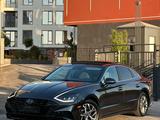 Hyundai Sonata 2019 годаүшін10 300 000 тг. в Актау – фото 2