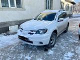 Mitsubishi Outlander 2004 годаүшін3 900 000 тг. в Алматы