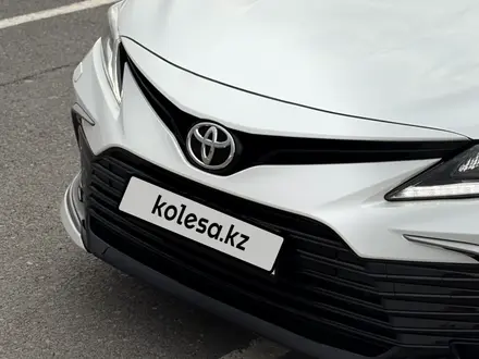 Toyota Camry 2021 года за 15 000 000 тг. в Кызылорда – фото 2