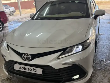 Toyota Camry 2021 года за 15 000 000 тг. в Кызылорда – фото 4