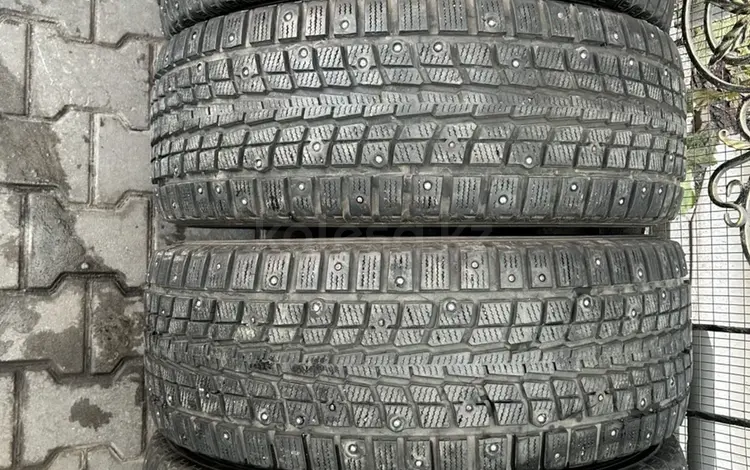 Шины Dunlop SP WINTER ASE 01 за 170 000 тг. в Алматы