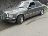 Mercedes-Benz E 260 1991 года за 2 100 000 тг. в Алматы – фото 5