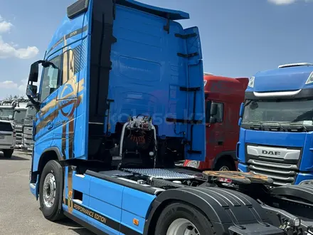 Volvo  FH 2020 года за 46 000 000 тг. в Алматы – фото 4