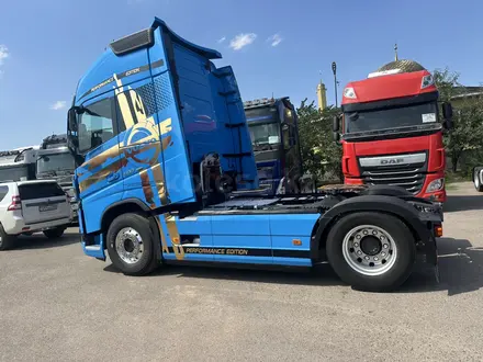 Volvo  FH 2020 года за 46 000 000 тг. в Алматы – фото 3
