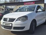 Volkswagen Polo 2007 года за 1 750 000 тг. в Алматы – фото 2