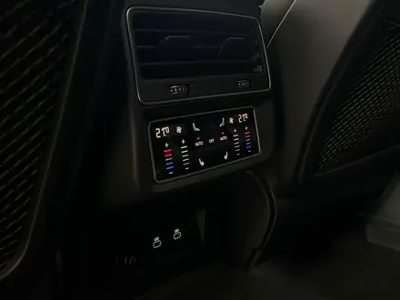 Audi Q8 2022 года за 39 990 000 тг. в Астана – фото 26