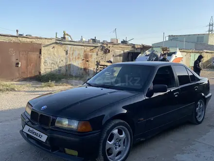 BMW 328 1991 года за 1 900 000 тг. в Актау