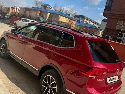 Volkswagen Tiguan 2021 года за 9 800 000 тг. в Алматы – фото 2