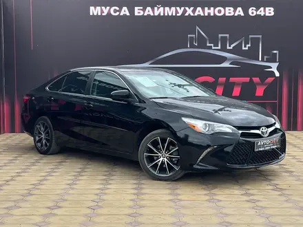 Toyota Camry 2015 года за 10 420 000 тг. в Атырау – фото 3