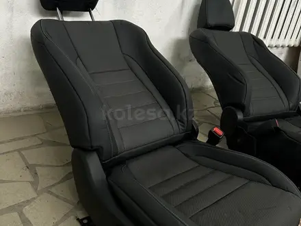 Салон два сиденья перед RX F SPORT за 400 000 тг. в Караганда – фото 2