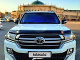 Toyota Land Cruiser 2018 года за 39 000 000 тг. в Атырау