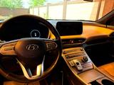 Hyundai Santa Fe 2021 годаүшін16 000 000 тг. в Актобе – фото 5