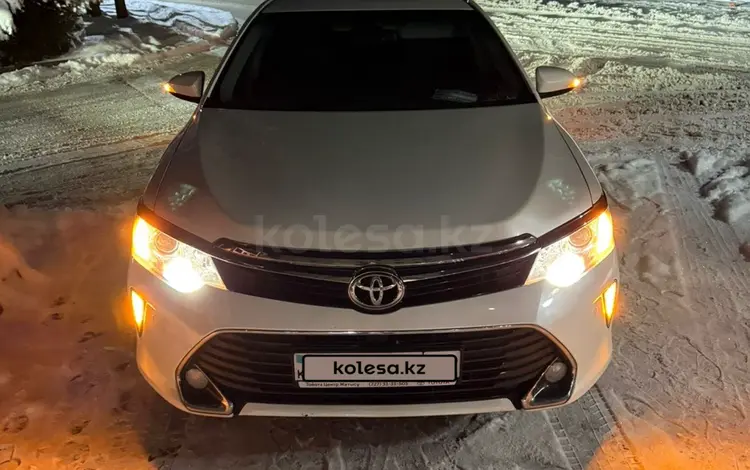 Toyota Camry 2016 года за 9 300 000 тг. в Алматы