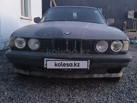 BMW 525 1990 года за 800 000 тг. в Щучинск