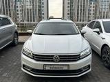 Volkswagen Passat 2016 года за 5 500 000 тг. в Шымкент