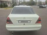 Mercedes-Benz C 200 1994 годаүшін1 200 000 тг. в Павлодар – фото 5