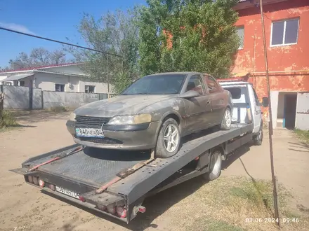 Opel Vectra 1997 года за 800 000 тг. в Актобе – фото 2