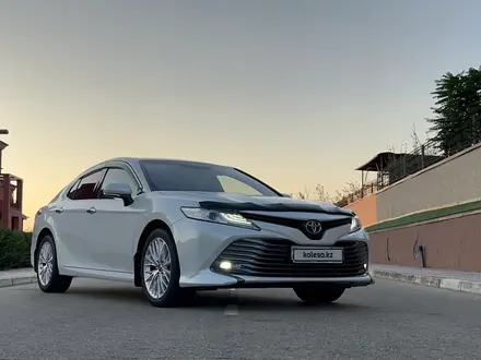 Toyota Camry 2018 года за 14 000 000 тг. в Жанаозен – фото 18