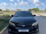 Toyota Camry 2014 годаүшін8 300 000 тг. в Актобе – фото 3