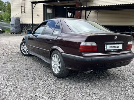 BMW 316 1993 года за 1 400 000 тг. в Караганда – фото 4