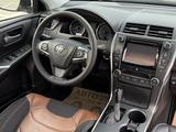 Toyota Camry 2017 года за 11 800 000 тг. в Алматы – фото 3