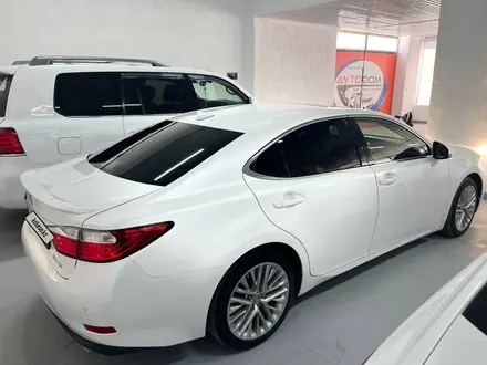 Lexus ES 350 2014 года за 12 350 000 тг. в Актау – фото 3