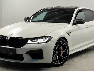 BMW M5, 2022