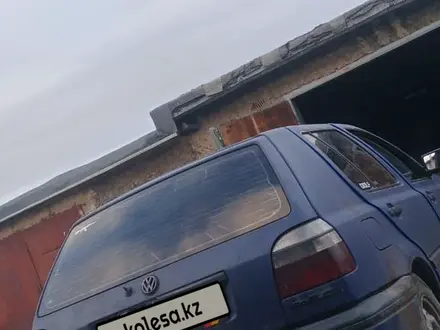 Volkswagen Golf 1993 года за 650 000 тг. в Караганда – фото 4