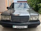 Mercedes-Benz E 200 1993 годаfor830 000 тг. в Туркестан – фото 2