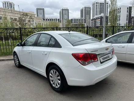 Chevrolet Cruze 2014 года за 4 400 000 тг. в Астана – фото 5