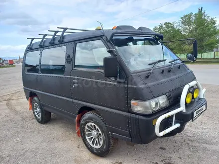 Mitsubishi Delica 1994 года за 1 700 000 тг. в Алматы – фото 3