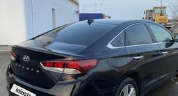 Hyundai Sonata 2017 года за 6 300 000 тг. в Уральск – фото 5