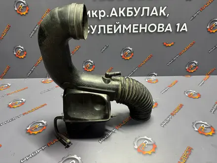 Воздушная гофра 2UZ-FE для Toyota Hilux Surf 215/4Runner за 25 000 тг. в Алматы – фото 2