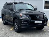 Lexus LX 570 2015 года за 27 500 000 тг. в Кокшетау