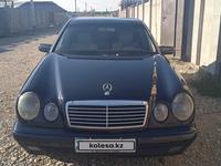 Mercedes-Benz E 280 1998 годаүшін2 600 000 тг. в Тараз