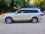 Mercedes-Benz GL 500 2013 года за 17 700 000 тг. в Алматы – фото 2
