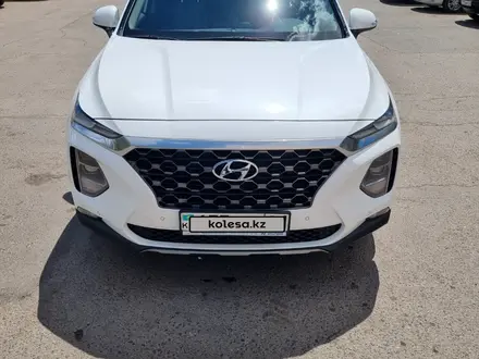 Hyundai Santa Fe 2019 года за 13 900 000 тг. в Астана – фото 14