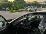 Lexus ES 300h 2013 года за 7 200 000 тг. в Актау – фото 5
