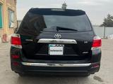 Toyota Highlander 2013 годаүшін12 500 000 тг. в Актау – фото 4