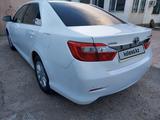 Toyota Camry 2014 года за 6 900 000 тг. в Уральск – фото 4