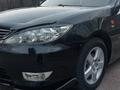 Toyota Camry 2005 года за 5 800 000 тг. в Тараз – фото 2