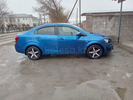 Chevrolet Aveo 2013 года за 3 500 000 тг. в Кордай – фото 3