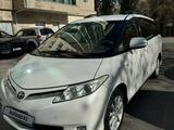 Toyota Previa 2011 годаfor8 500 000 тг. в Алматы