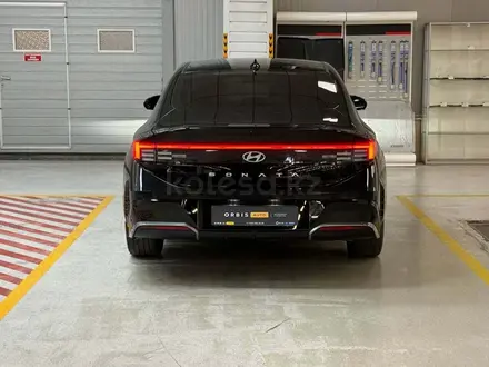 Hyundai Sonata High-Tech 2024 года за 14 390 000 тг. в Алматы – фото 6