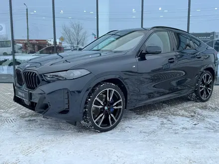 BMW X6 XDrive 40i 2025 года за 74 502 000 тг. в Уральск