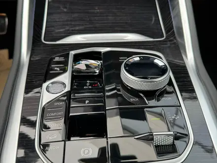 BMW X6 XDrive 40i 2025 года за 74 502 000 тг. в Уральск – фото 8