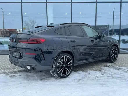 BMW X6 XDrive 40i 2025 года за 74 502 000 тг. в Уральск – фото 3