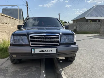 Mercedes-Benz E 220 1993 года за 2 500 000 тг. в Шымкент – фото 13